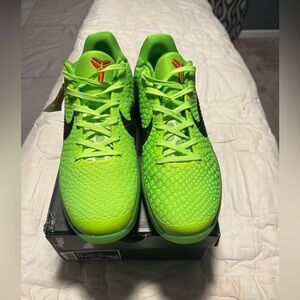 Nike Kobe Bryant Grinch Prototype